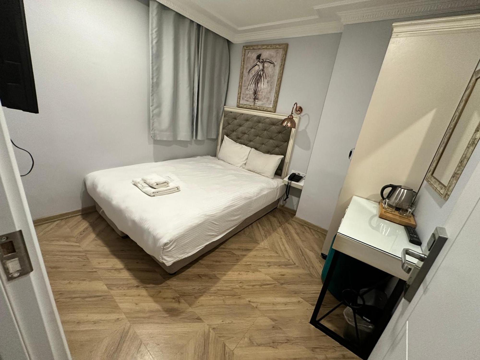 Good Night Hotel Istanbul Istambul Exterior foto